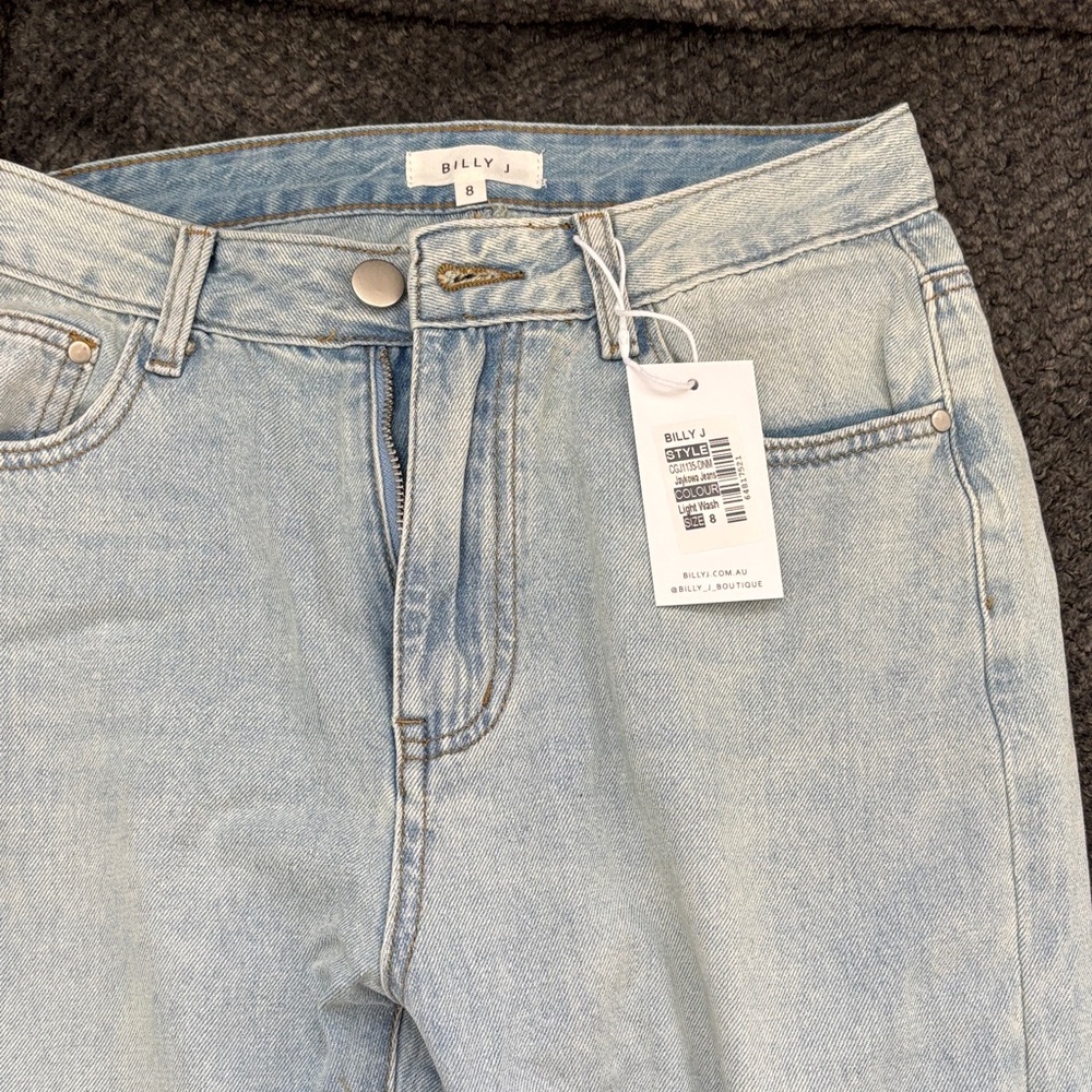 High-Rise Light Blue Wide Leg Jeans - Picture 6 of 6